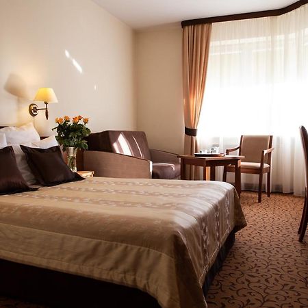Hotel Panorama Ostrowiec Świętokrzyski Eksteriør bilde
