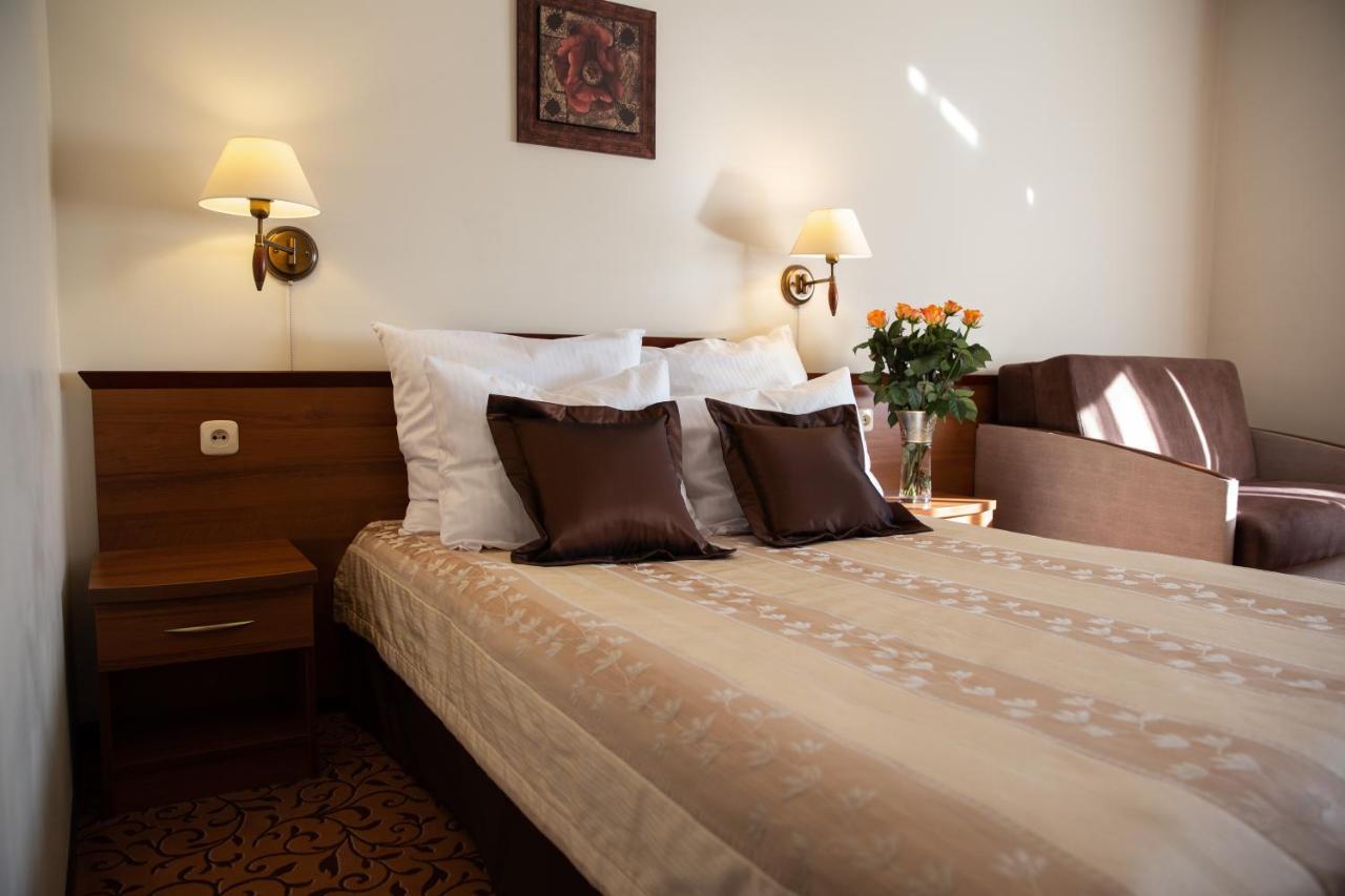 Hotel Panorama Ostrowiec Świętokrzyski Eksteriør bilde