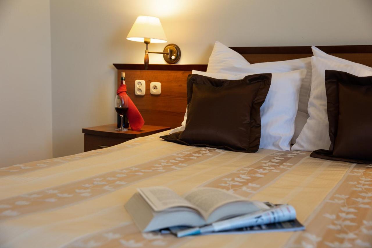 Hotel Panorama Ostrowiec Świętokrzyski Eksteriør bilde
